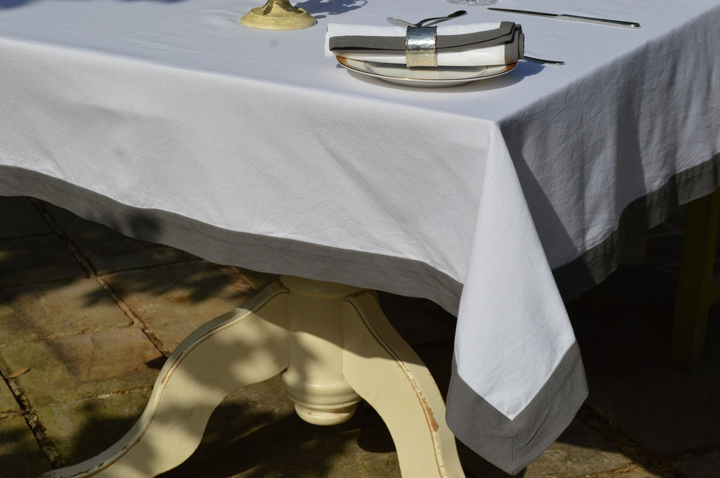 Tablecloth Contrasting Edge, 100% Cotton Brilliant White / Charcoal 3 Oblong Sizes